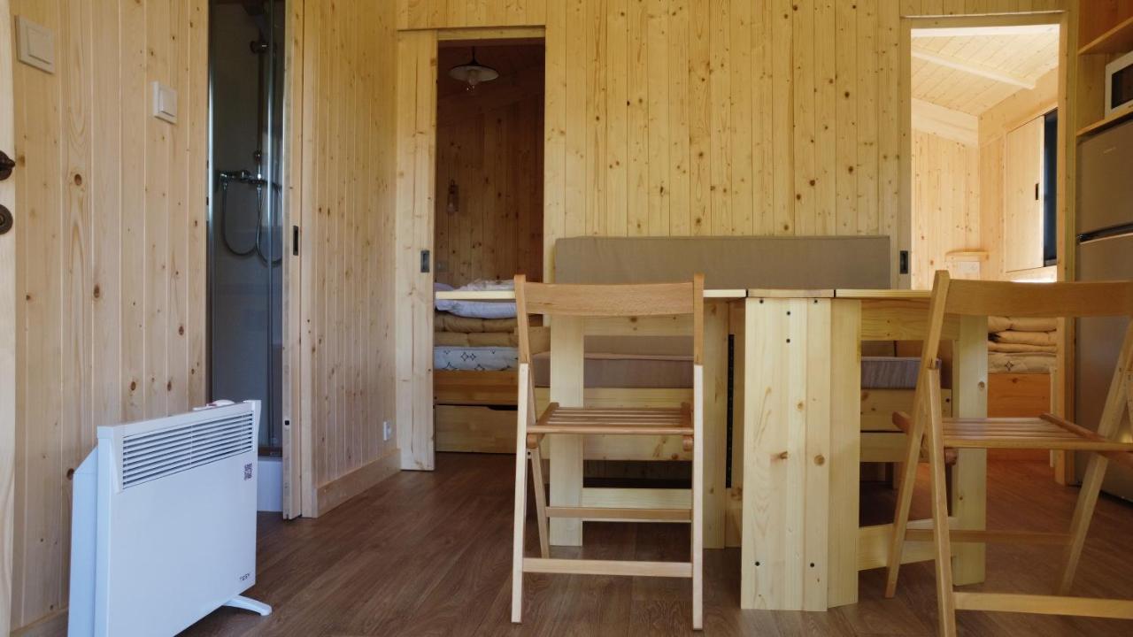 Camping Belle Riviere Chaniers Exterior foto